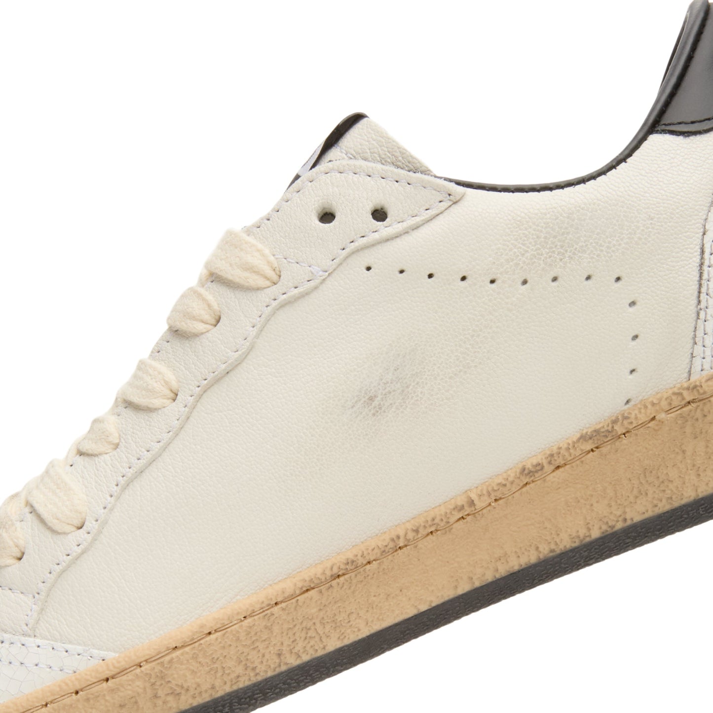 Golden Goose Ballstar Nappa Upper Leather Star And (White/Black)