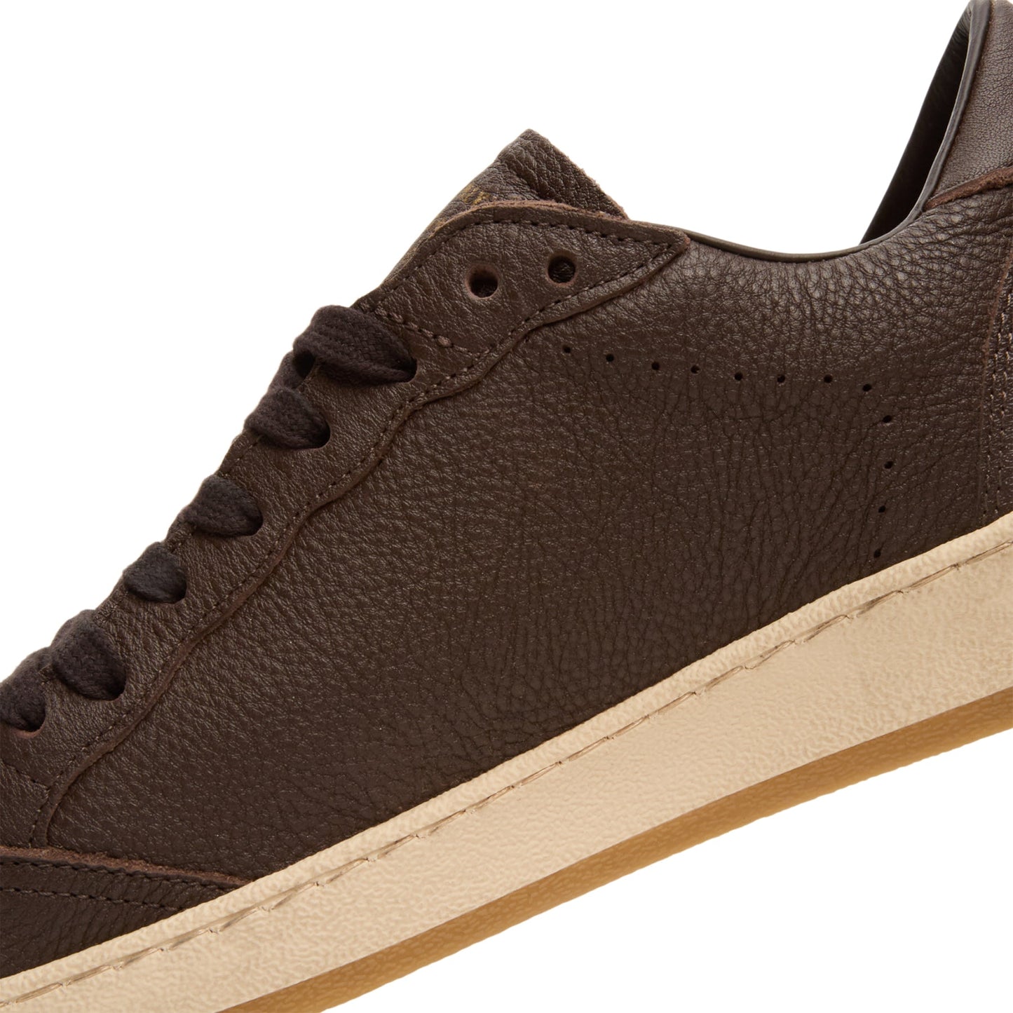 Golden Goose Ballstar Leather Upper Star Toe Spur (Dark Brown)