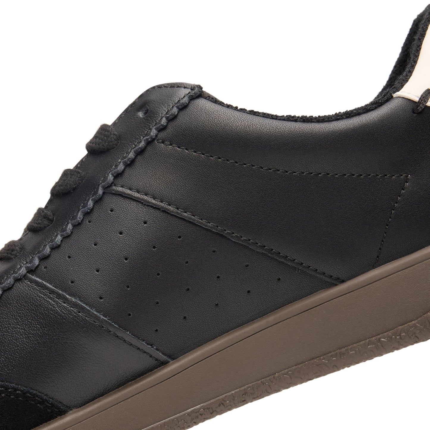 East Pacific Trade Santos (Black D. Gum)