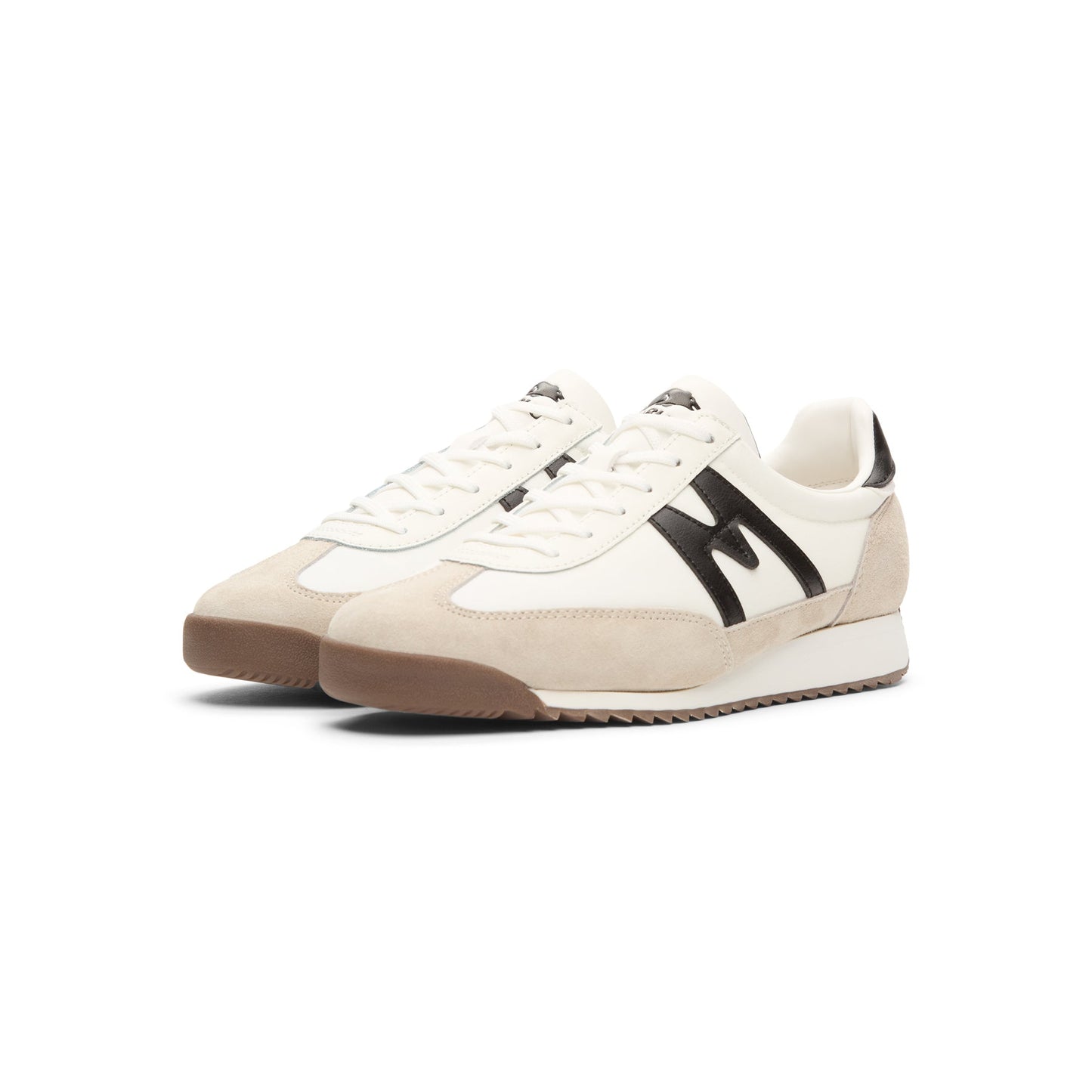 Karhu Mestari (Silver Lining / Black)