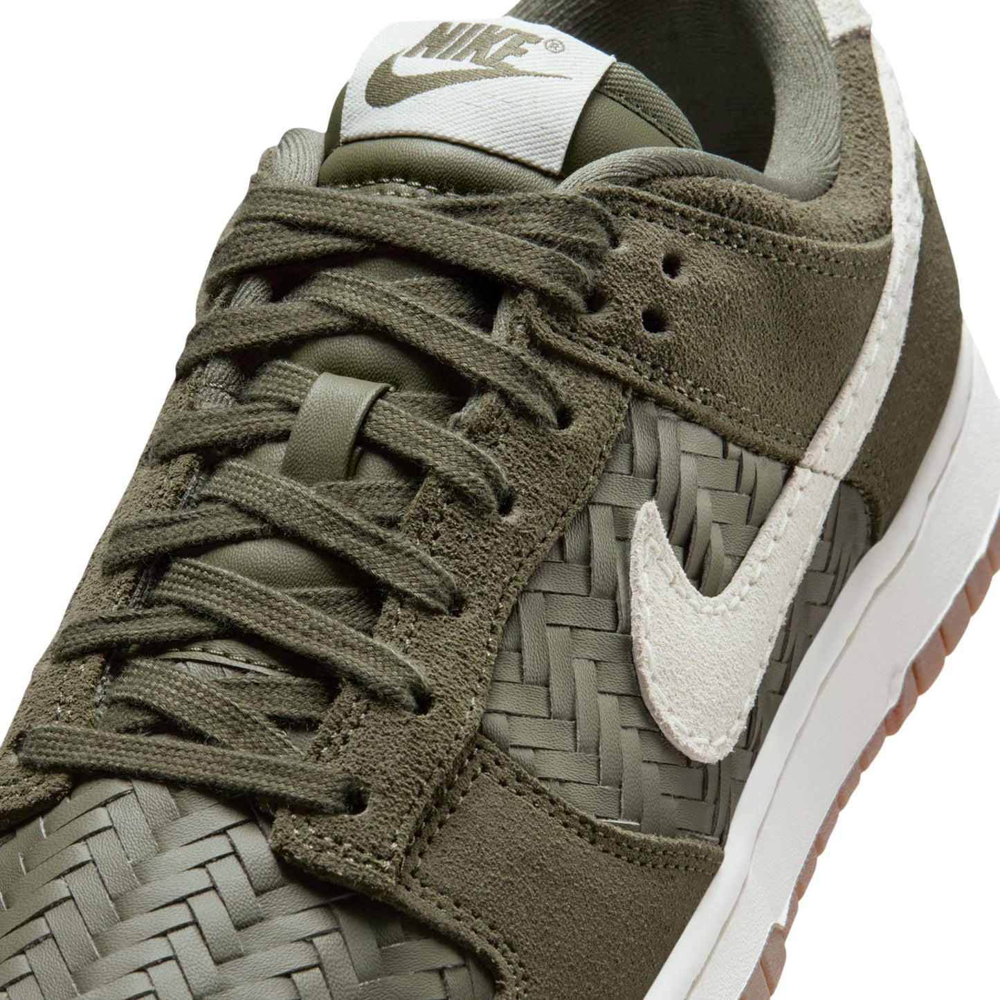Nike Dunk Low Premium SE (Medium Olive/Sail-Gum Dark Brown)