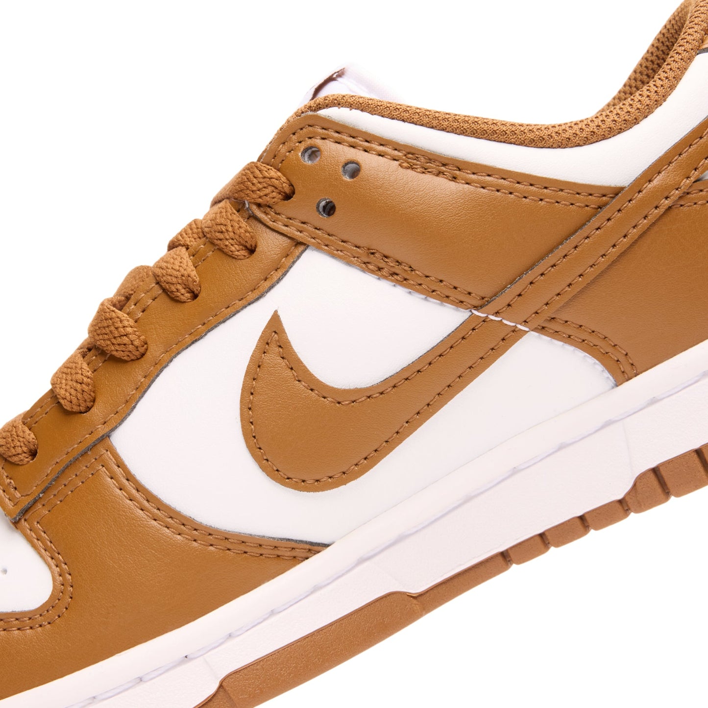 Nike Dunk Low (Sail/Lt British Tan-White)