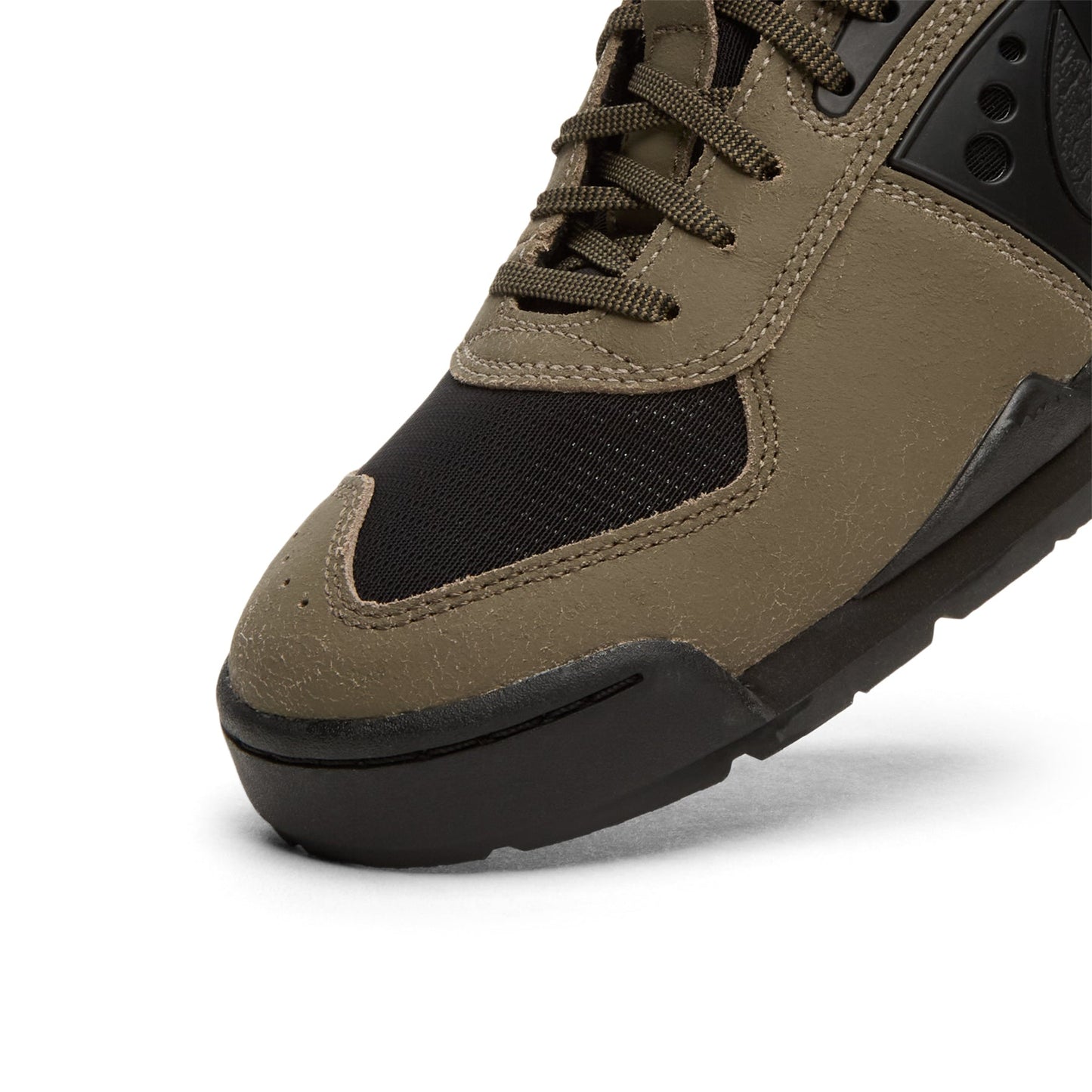 Nike Baltoro (Olive Khaki/Black-University Red)
