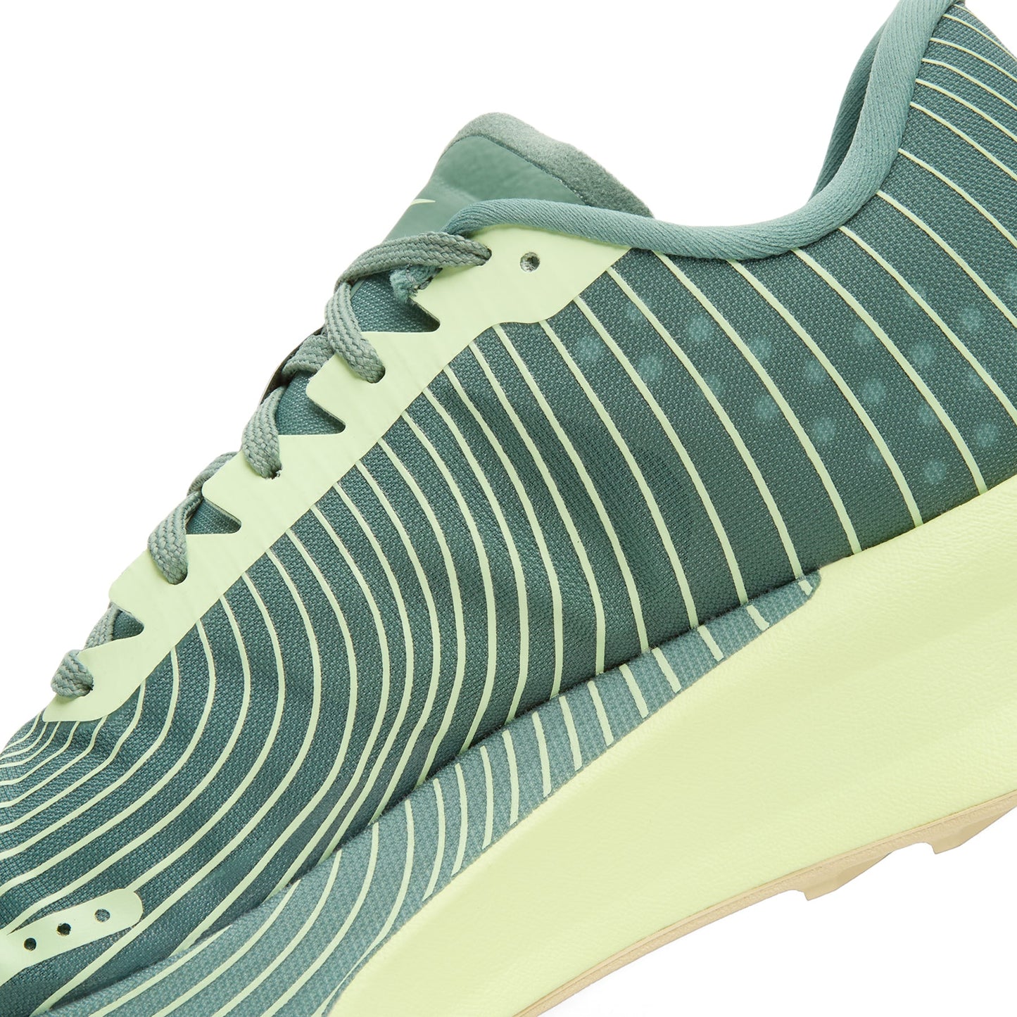 Nike ACG Ultrafly Trail (Dutch Green/Barely Volt-Vegas Gold)