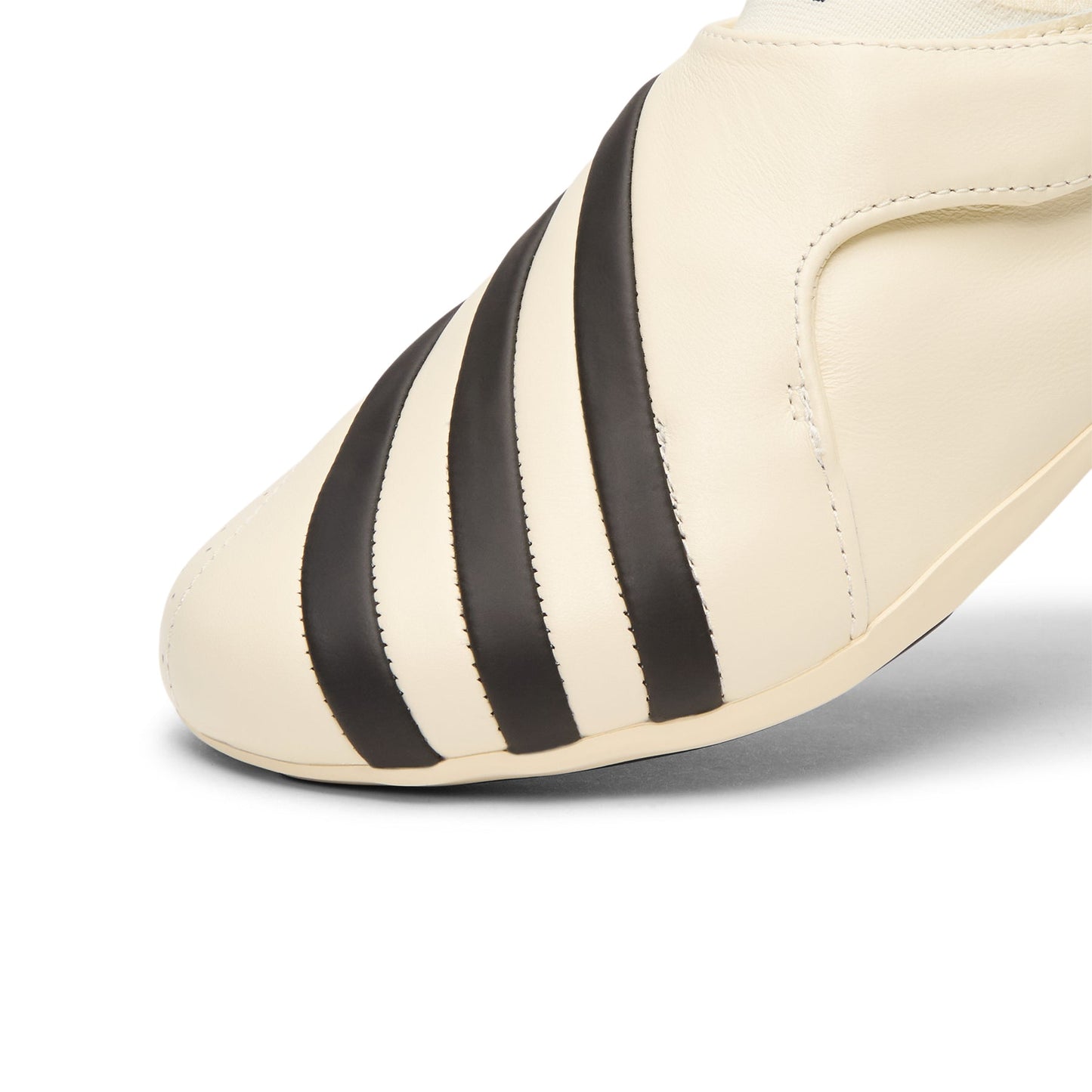 adidas PW Vario Flat Earther (Chalk White/Core Black/Chalk White)
