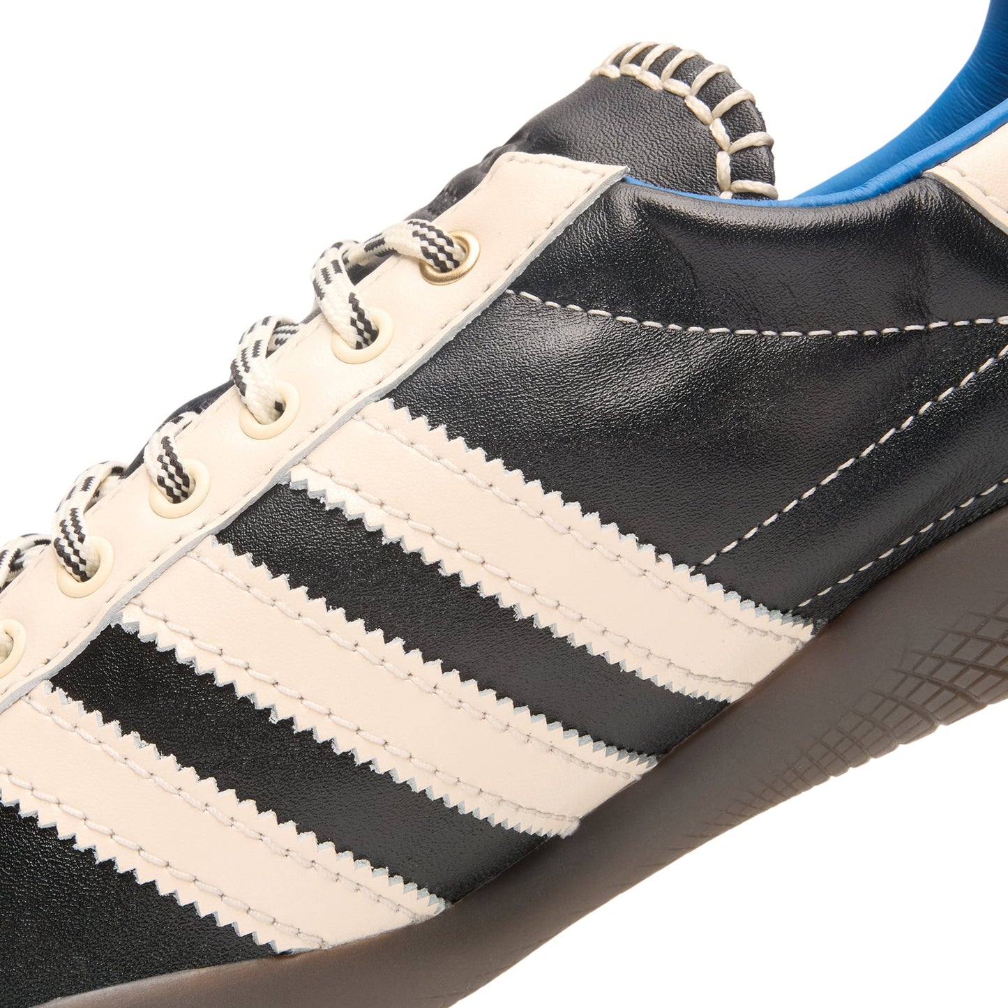 adidas WB Karintha OG (Cblack/Wonwhi/Lusblu)