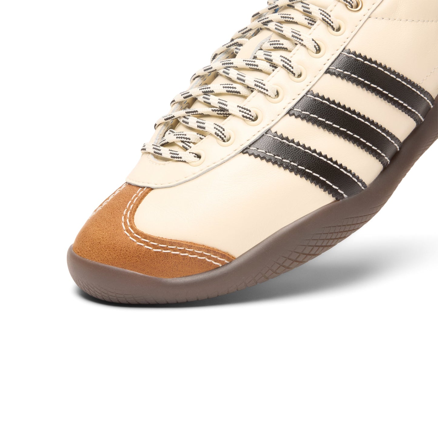 adidas WB Karintha OG (Wonwhi/Cblack/Lusblu)