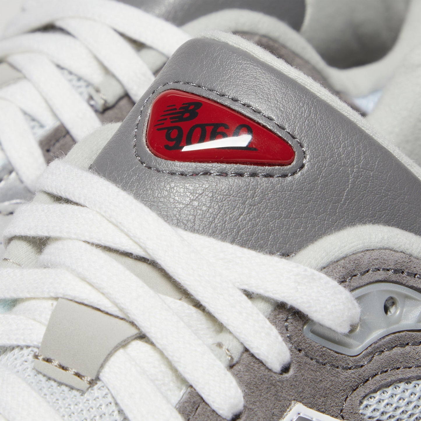 New Balance 9060 (Grey)