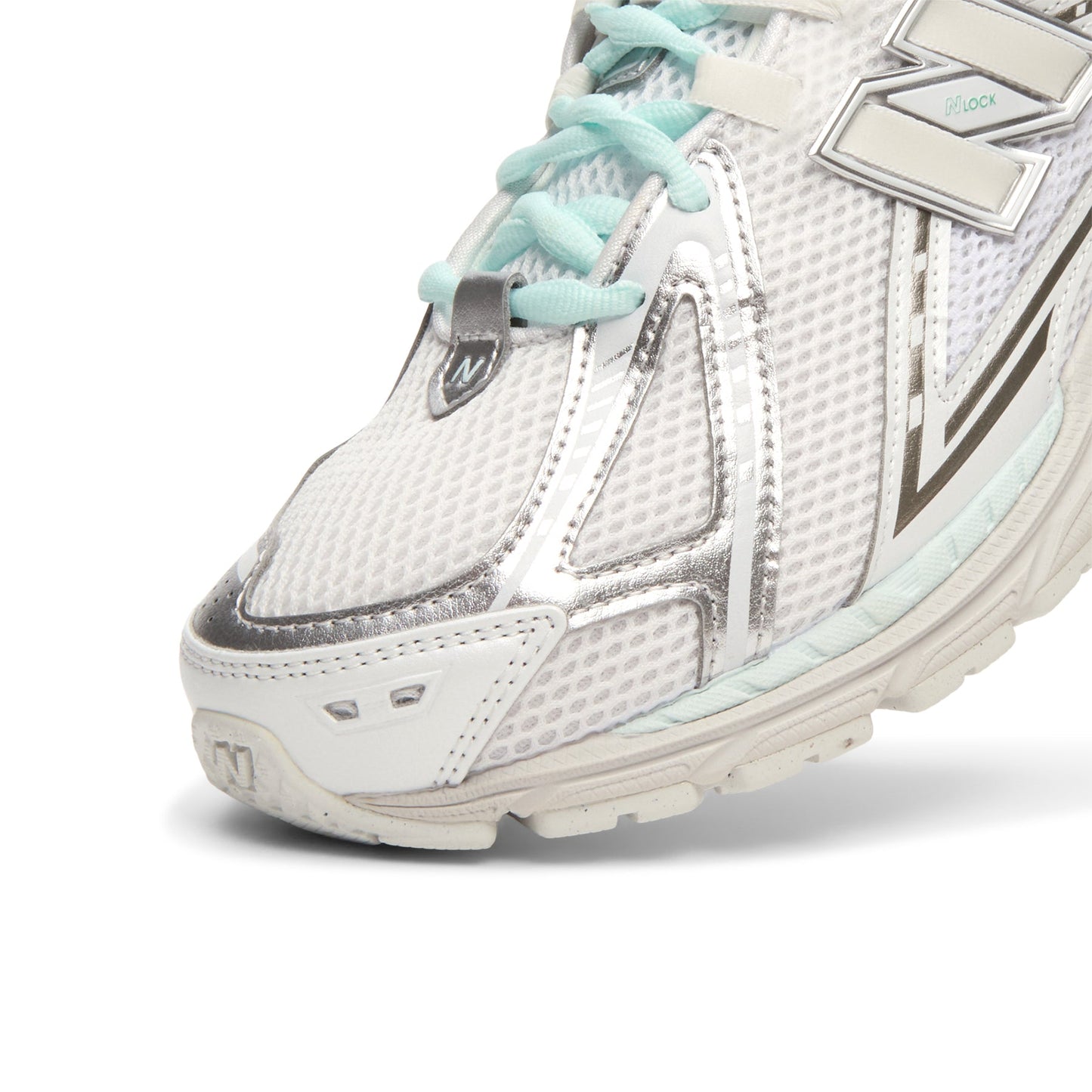 New Balance U1906R (White)